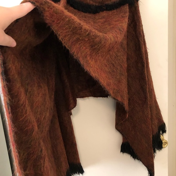 Autumn Poncho Shawl - Picture 2 of 5